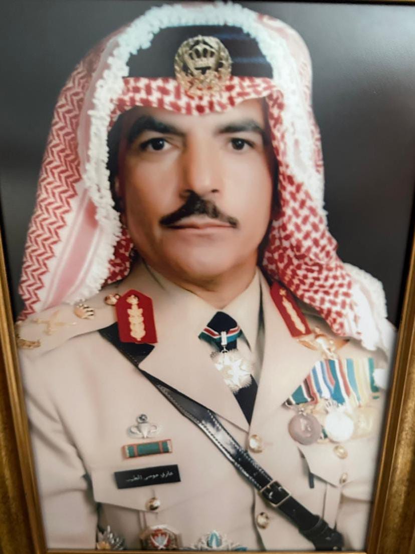 العسكريون في المناصب الرفيعة: بين الخبرة الميدانية والمعرفة السياسية
