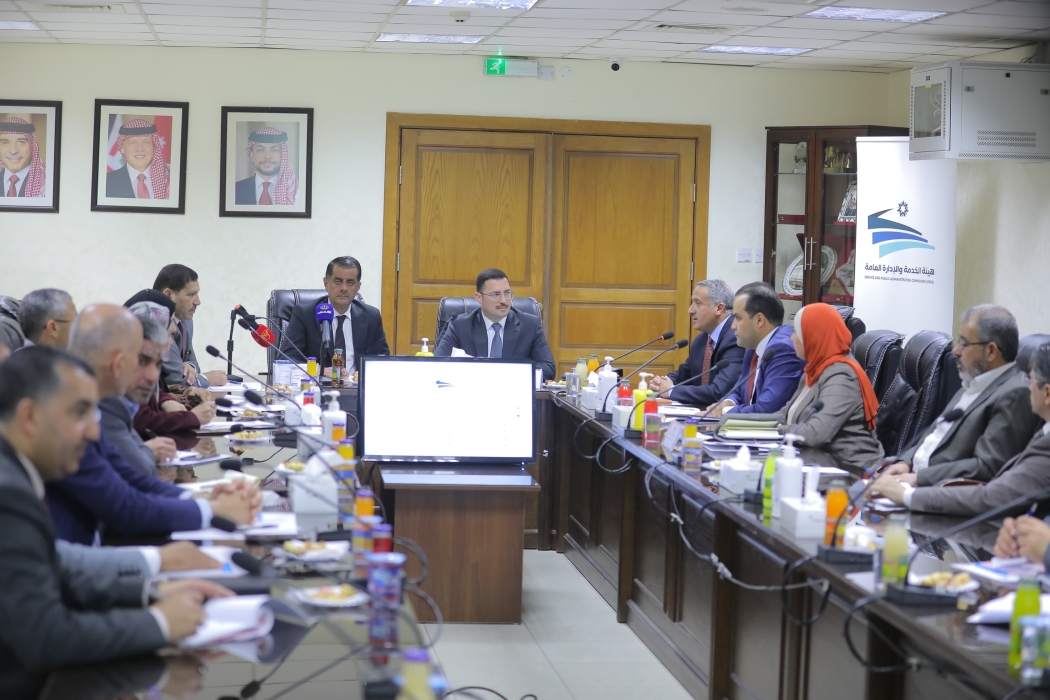 الإدارية النيابية تزور هيئة الخدمة والإدارة العامة