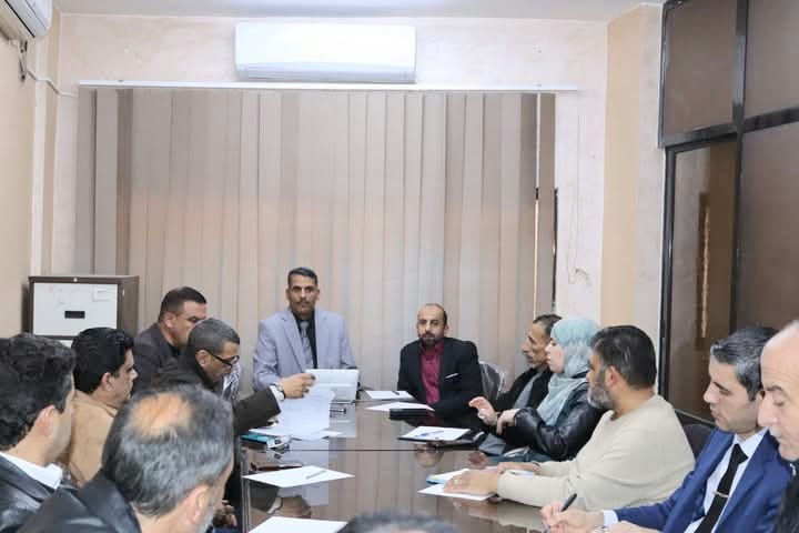 البادية الشمالية الغربية : المساعيد يترأس اجتماعا لرؤساء الأقسام في مديرية التربية
