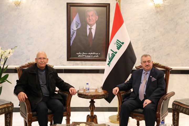 سفير العراق في الأردن يستقبل نقيب المهندسين الأردنيين ورئيس اللجنة العليا للإعمار في فلسطين