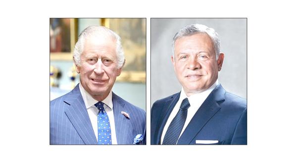 الملك يلتقي العاهل البريطاني في لندن
