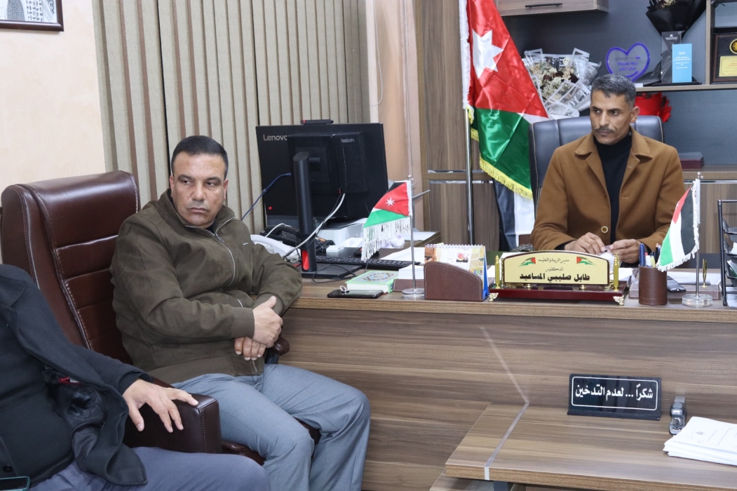 البادية الشمالية الغربية …المساعيد يلتقي اللجنة المشرفه على مخيم الزعتري