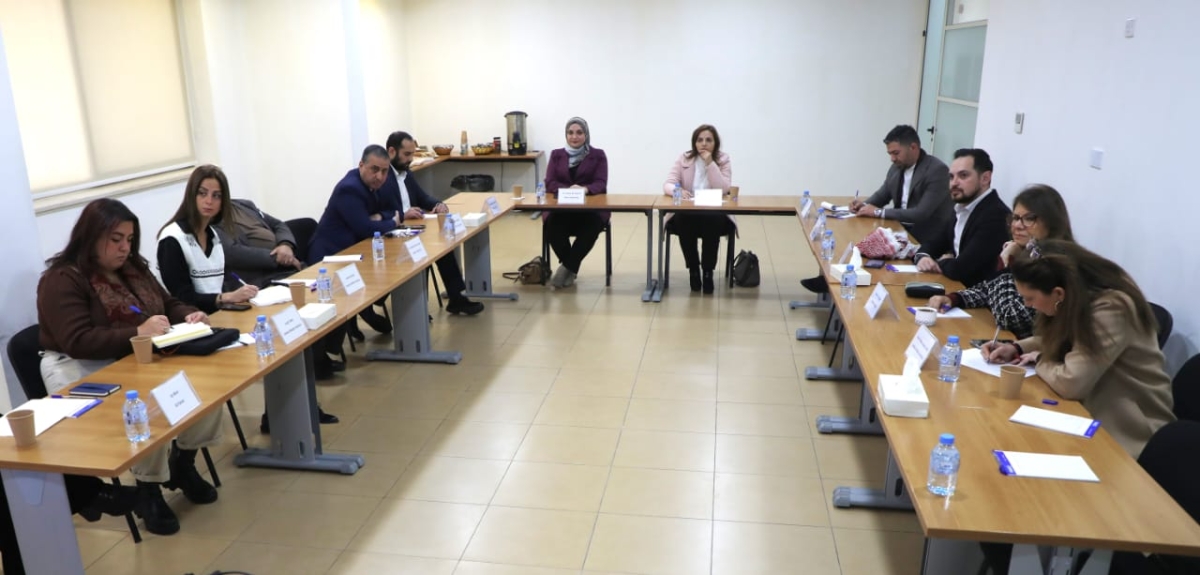 كلية الإعلام بجامعة الزرقاء تشارك في نقاش حول إدخال الدراية الإعلامية في التعليم
