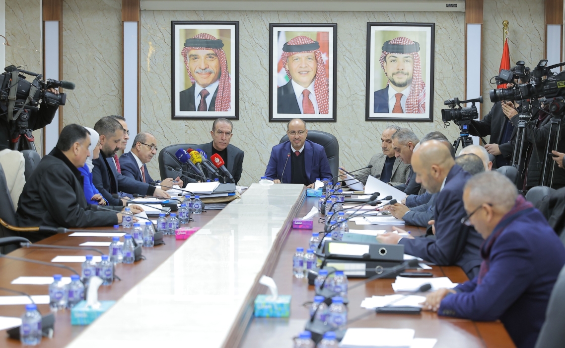 مالية النواب تناقش استيضاحات ديوان المحاسبة