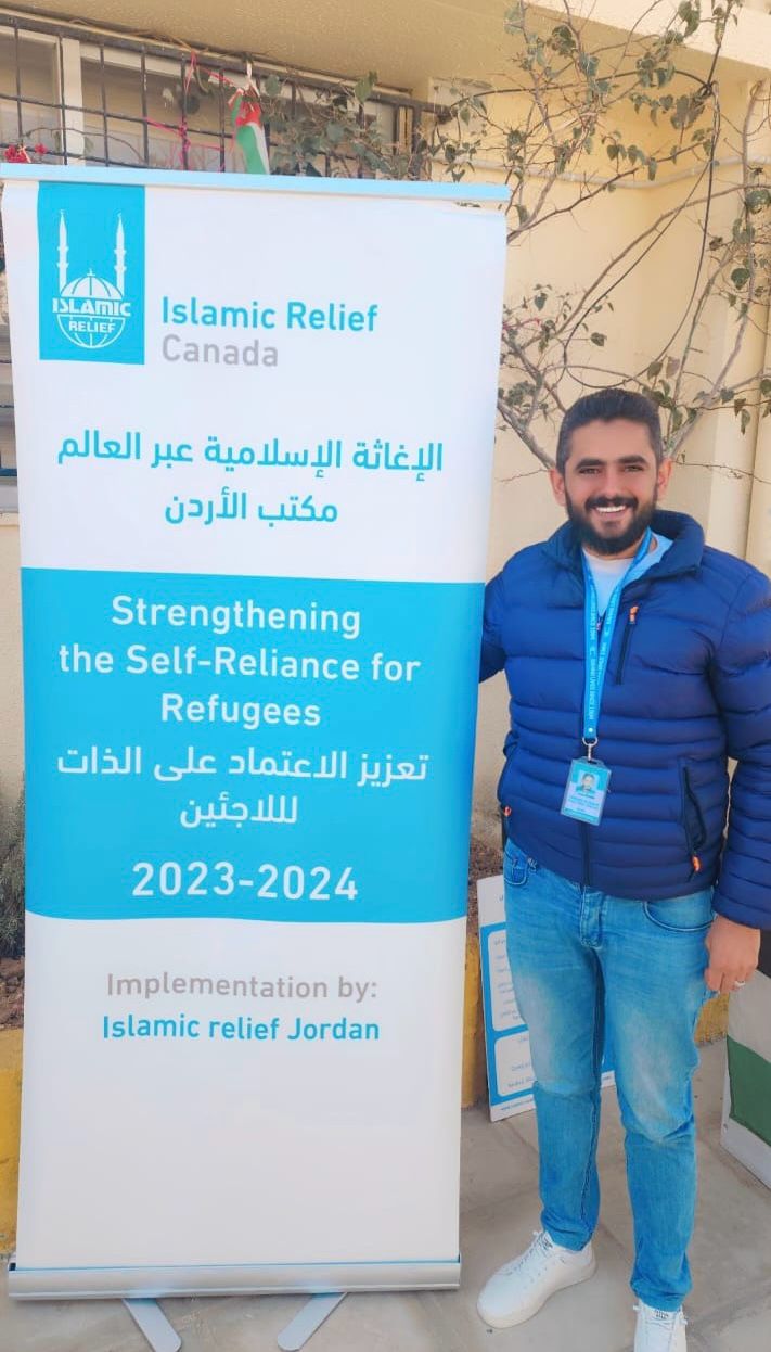 مبادرة تطوعية لتوزيع الحقائب المدرسية والقرطاسية في مدرسة الواقدي الأساسية المختلطة