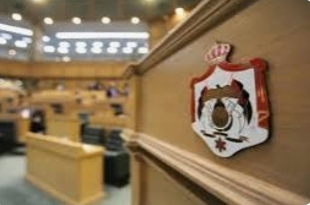 خبير دستوري يكشف حالات إسقاط الحصانة عن النائب