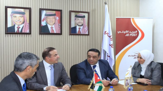 مدير الأحوال المدنية والجوازات الطيب :البريد الأردني قام بتوصيل ما يقارب 150 ألف وثيقة