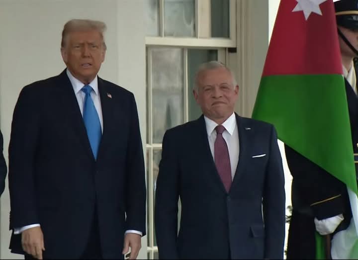 الملك: السلام العادل وفق حل الدولتين هو السبيل الوحيد للاستقرار