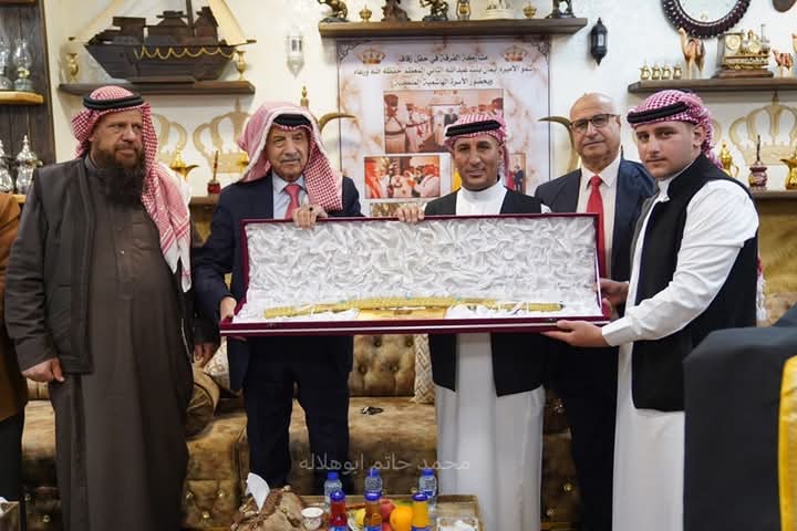 كريشان يشيد بدور فرقة معان للفلكلور الشعبي في الحفظ على التراث.