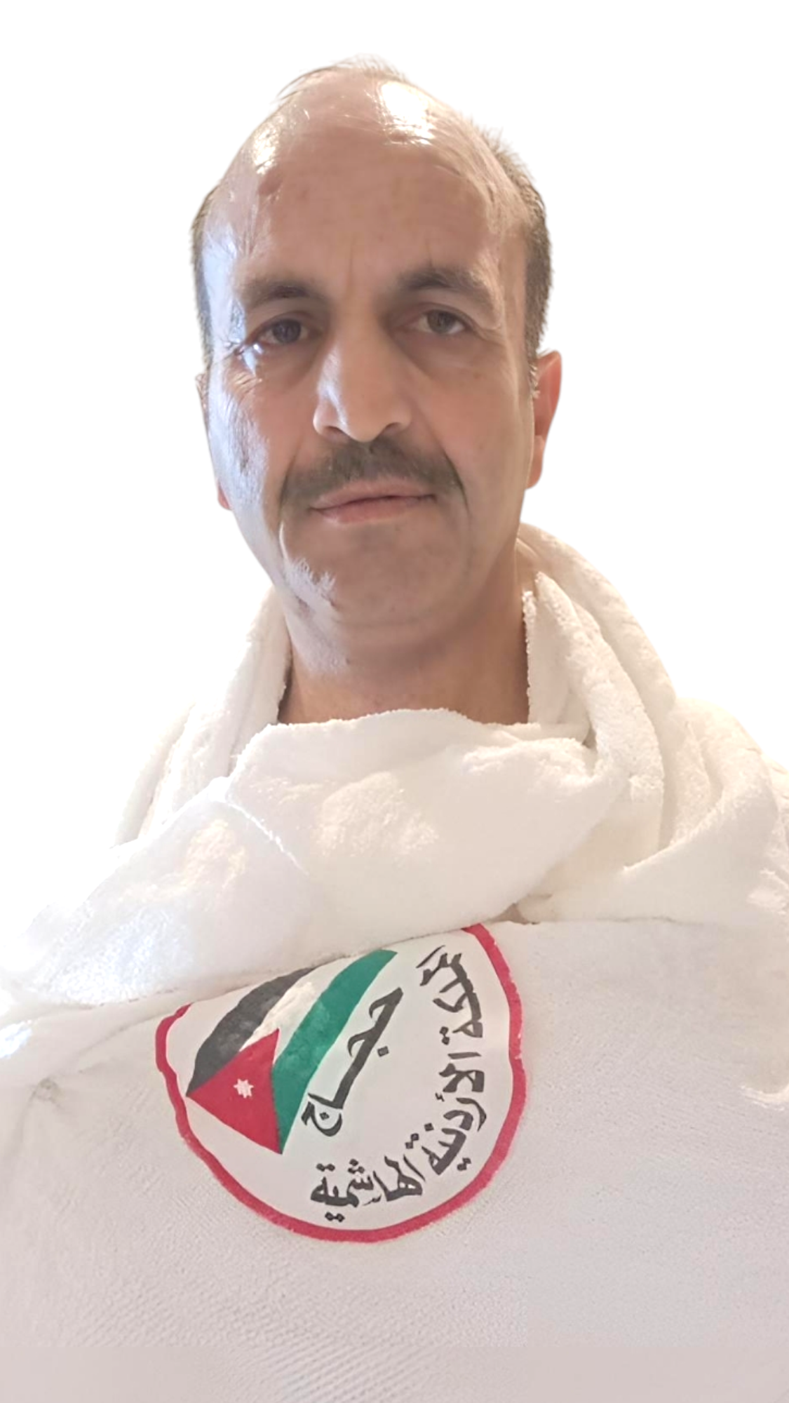 تكريم النقيب المتقاعد محمد بني يونس على جهوده في خدمة المتقاعدين العسكريين