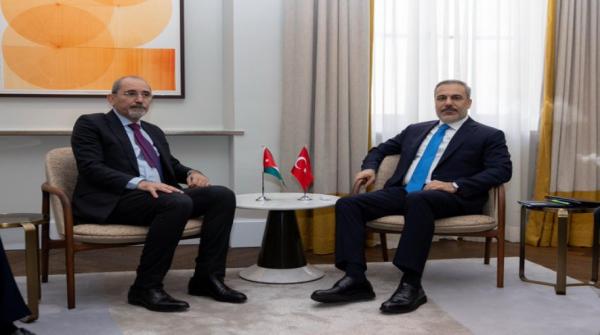 الأردن وتركيا يؤكدان ضرورة تثبيت وقف إطلاق النار في غزة