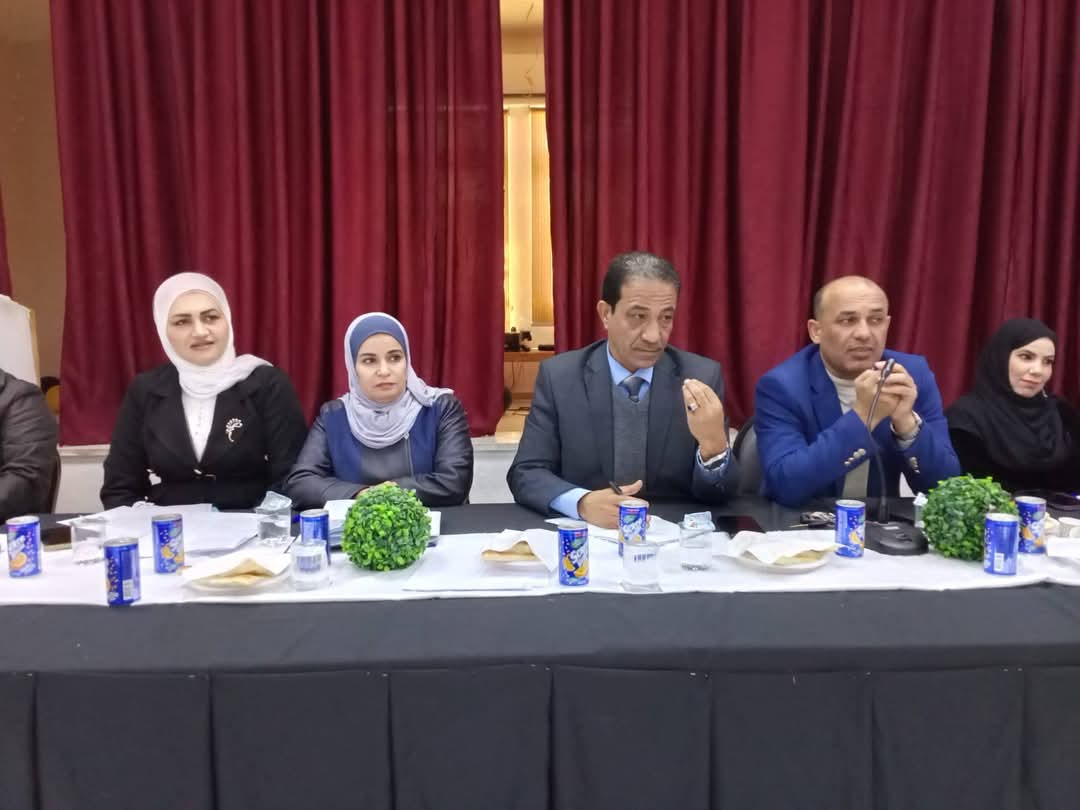 الزبن يعقد اجتماعًا لمديري ومديرات مدارس الموقر