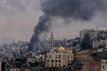 استشهاد طفل فلسطيني متأثرا بإصابته بقصف للاحتلال جنوب جنين