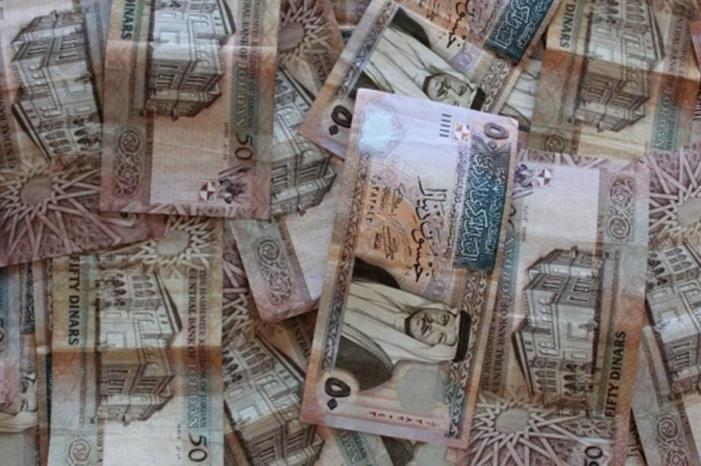 عاجل ..الحكومة تقرر زيادة رواتب المتقاعدين العسكريين والمحاربين القدامى