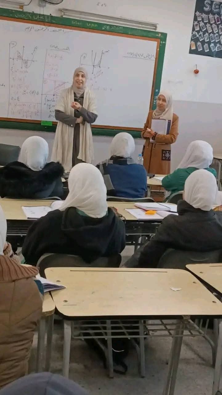 الطهراوي تشارك مدرسة الحسين فعاليات الطابور الصباحي