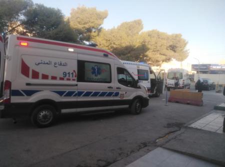 إصابات بحوادث تصادم وتدهور وضبط سائقين غير مرخصين