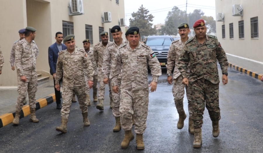 المساعد للعمليات والتدريب يفتتح مباني في مديرية أمن المطارات