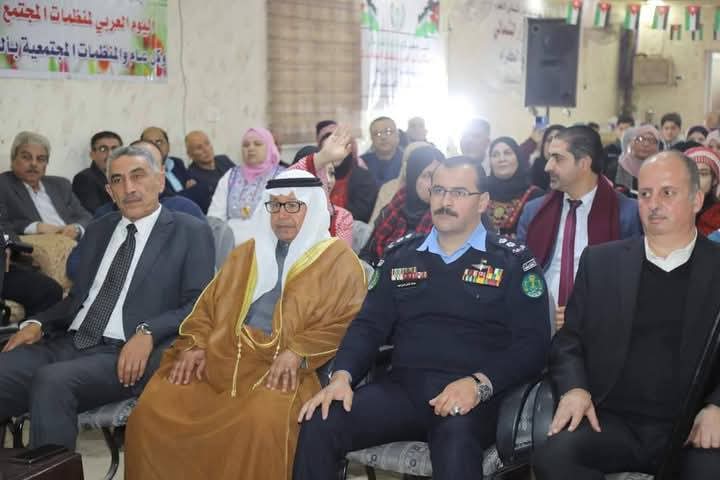 جمعية الزعترة الخيرية تحتفل بعيد ميلاد قائد المسيرة