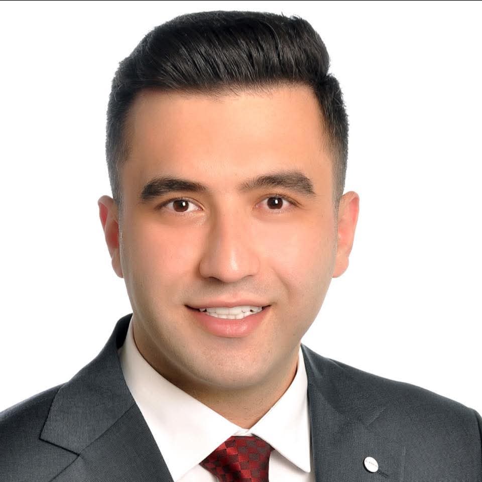 أمين سجل الأحزاب السياسية يوضح الإجراءات القانونية لحزب العمال بشأن قضية النائب الجراح