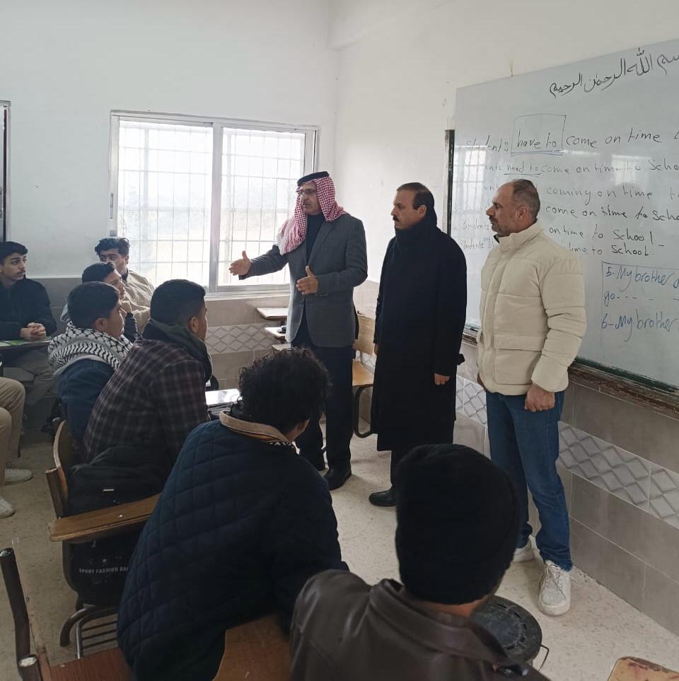 المجالي يتفقد مدرسة المنشية الثانوية للبنين ويشدد على تحسين البيئة التعليمية