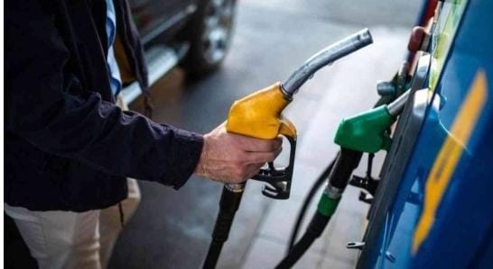 ترجيح انخفاض البنزين والسولار للشهر المقبل