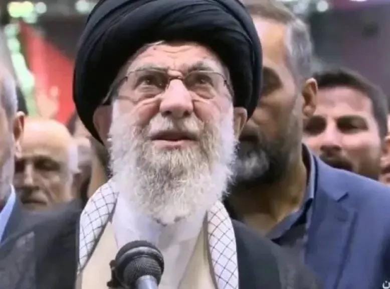 خامنئي: أرى الآن حسن نصر الله في الجنة