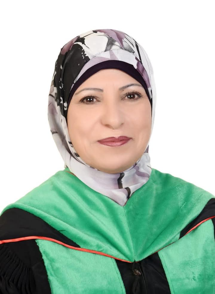 ترقية الدكتورة الخصاونة في جامعة عجلون الوطنية إلى رتبة أستاذ مشارك
