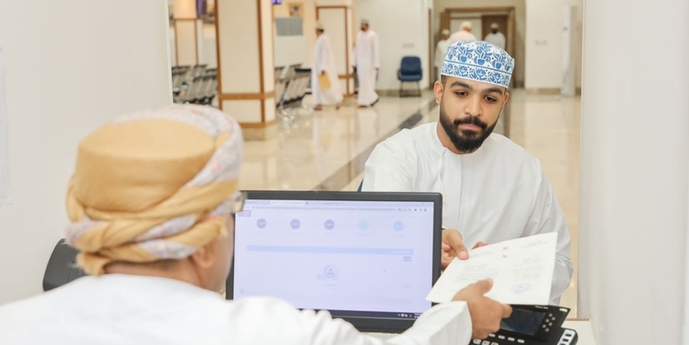 سلطنة عُمان تعلن عن إعفاء العمالة الوافدة من الغرامات لترتيب أوضاعهم
