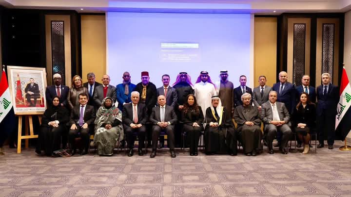 الوزير العراقي فؤاد حسين يلتقي سفراء الدول العربية في المغرب لتعزيز التعاون الإقليمي