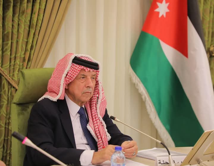 فريق كلنا خلف قيادتنا الهاشمية يعلن عن رئيسه الفخري