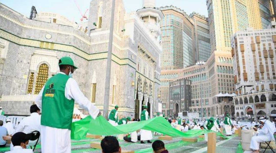 السعودية ..5.6 ملايين وجبة إفطار لرواد المسجد الحرام خلال شهر رمضان المبارك