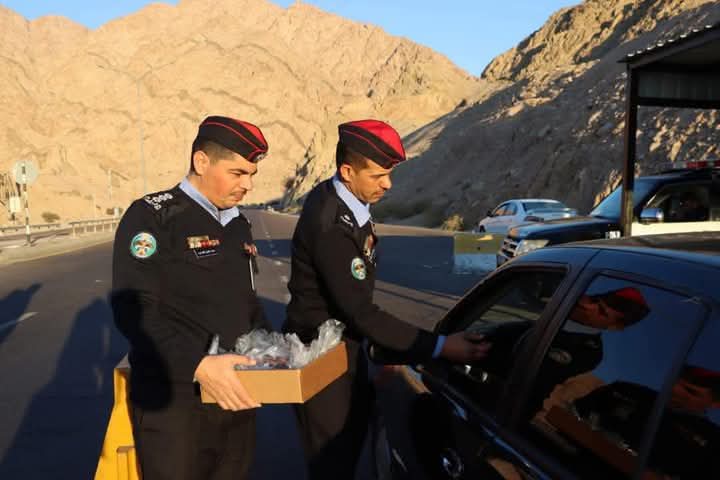 15 محطة إفطار صائم موزعة على الطرق الخارجية