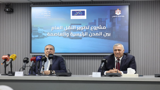 النقل البري: تشغيل 4 خطوط رئيسية تغطي أقاليم المملكة ضمن مشروع الربط بين المحافظات وعمان