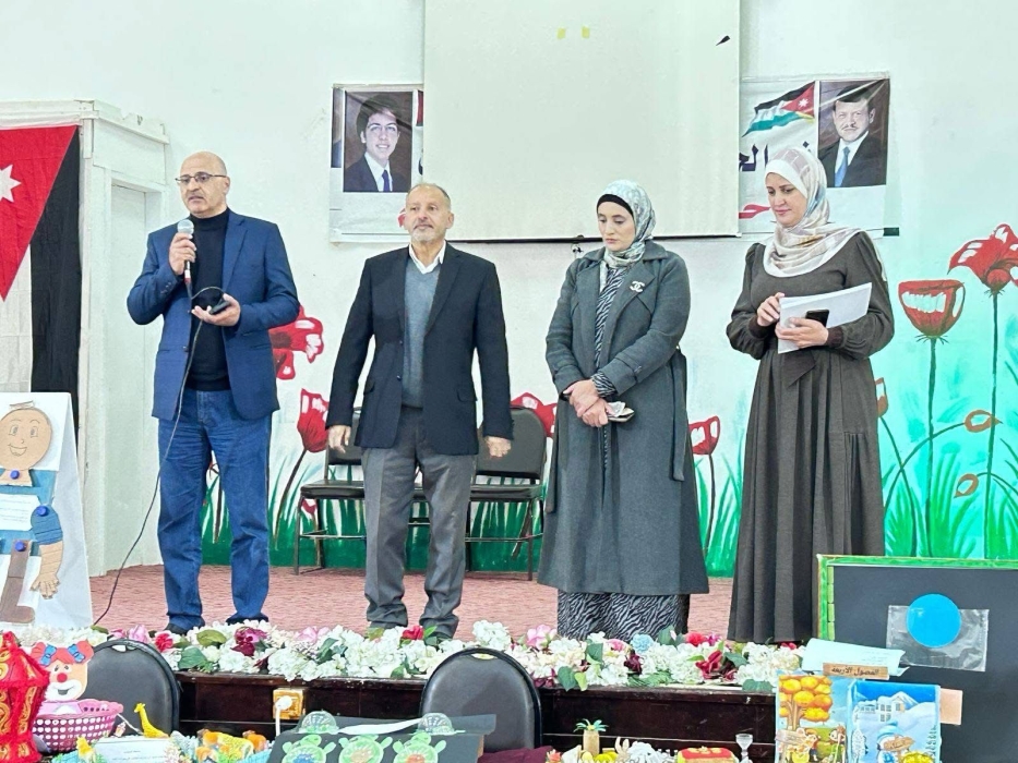 تربية الكرك تفتتح معرض الوسائل التعليمية لرياض الأطفال