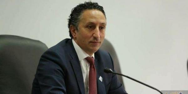 ابورمان: السماح بانهاء عقود 5 من العمال يهدد 40 ألف عامل سنويا