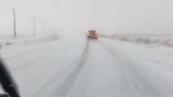 تساقط غزير للبرد في معان مساء اليوم