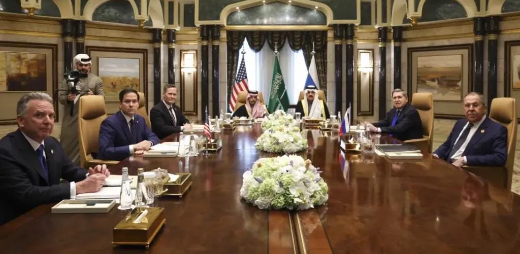 بيان سعودي بشأن استضافة لقاء أمريكي أوكراني في جدة بعد نجاح مباحثات الرياض بين أمريكا وروسيا