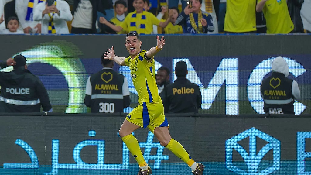 رونالدو يصبح الهداف التاريخي لديربي النصر والشباب