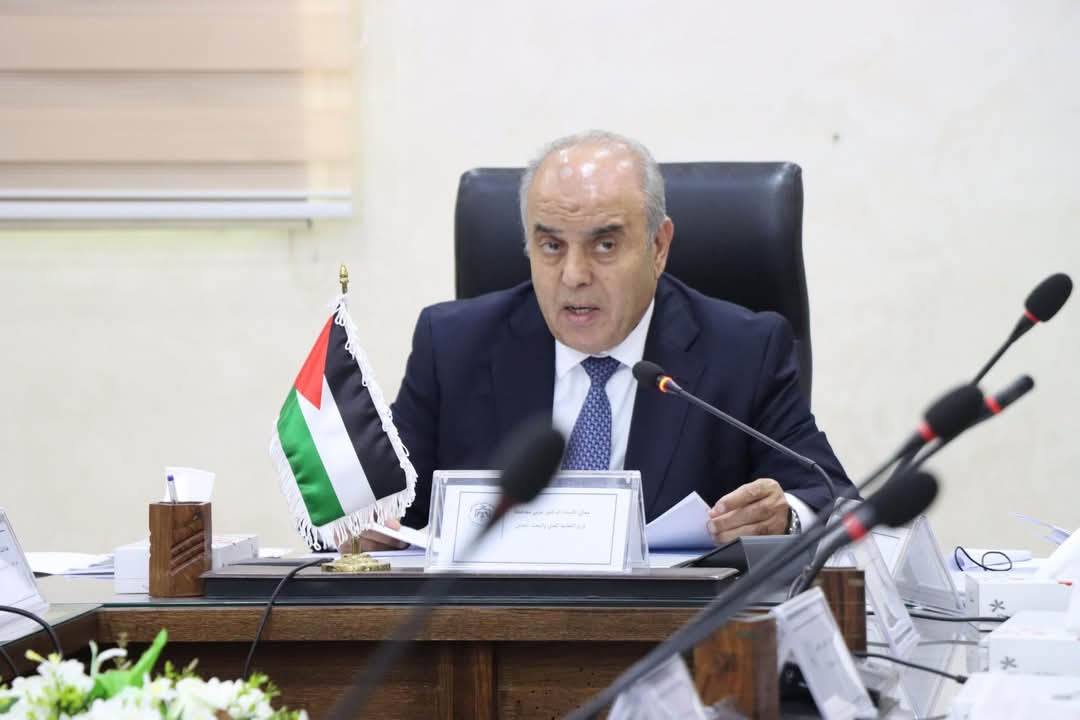 وزير التعليم العالي والبحث العلمي يلتقي رؤساء الجامعات الأردنية الرسمية