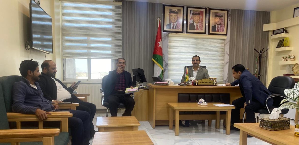 مدير تربية الجيزة يشكر لجنة المحروقات على جهودها في توزيع الوقود للمدارس