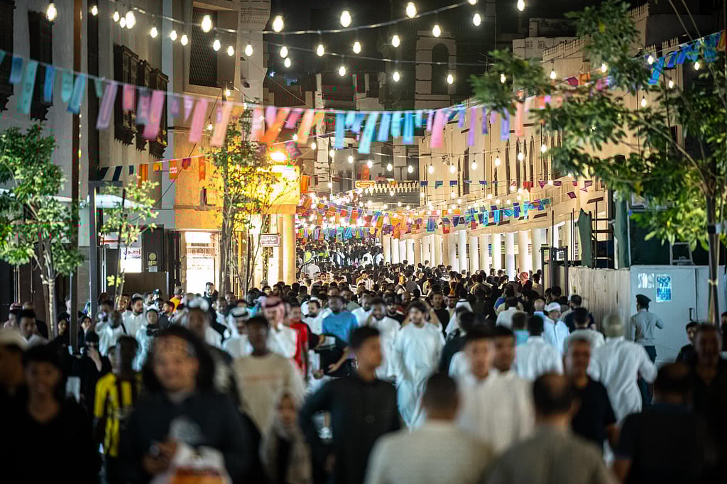 جدة التاريخية تستقبل مليون زائر في الأسبوع الأول من رمضان