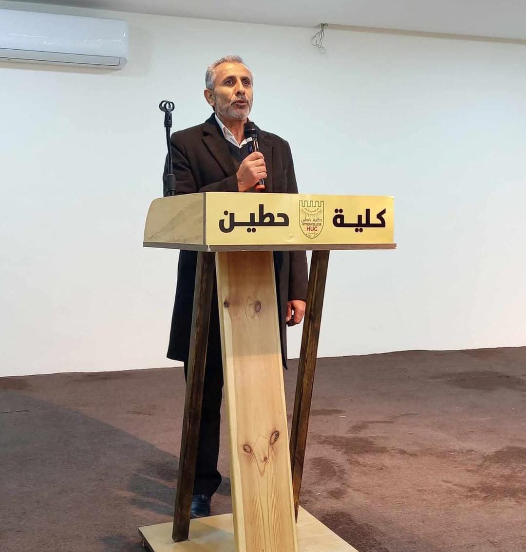 عميد كلية حطين يلتقي بالطلبة الجدد للعام 20242025