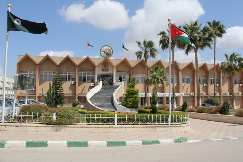 جامعة اليرموك تحقق نتائج متقدمة عالميا في الموضوعات والتّخصّصات