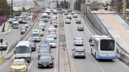 تطوير النقل العام بين عمان والمحافظات يدخل مراحله العملية
