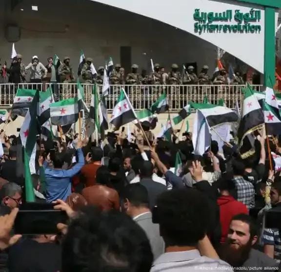 لأول مرة من 14 عام.. احتفالات غير مسبوقة في سوريا بذكرى هذا الحدث
