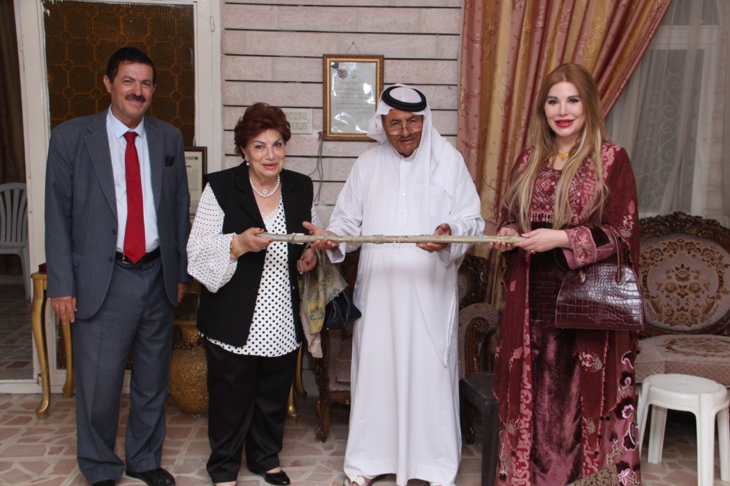 الشيخ علي الزيدان الحنيطي يتحدث عن صديقه المرحوم الشيخ طالب السهيل التميمي  فيديو وصور