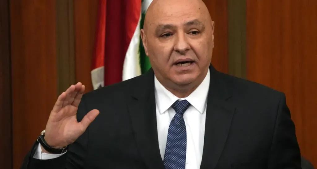 اشتباكات مستمرة .. مقتل 7 لبنانيين وإصابة 52 آخرين وعون يوجه بالرد علي مصادر النيران من الجانب السوري