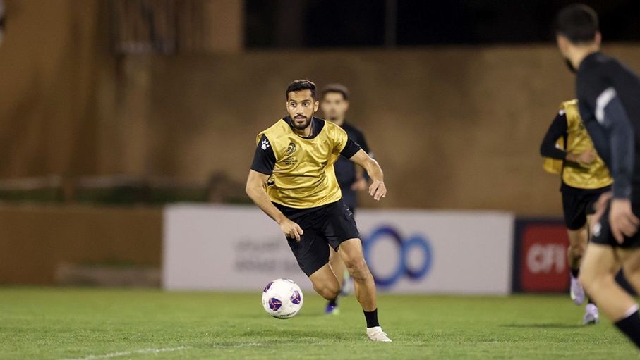 الأمير علي يتابع تدريب المنتخب الوطني استعدادا لمباراتي فلسطين وكوريا الجنوبية