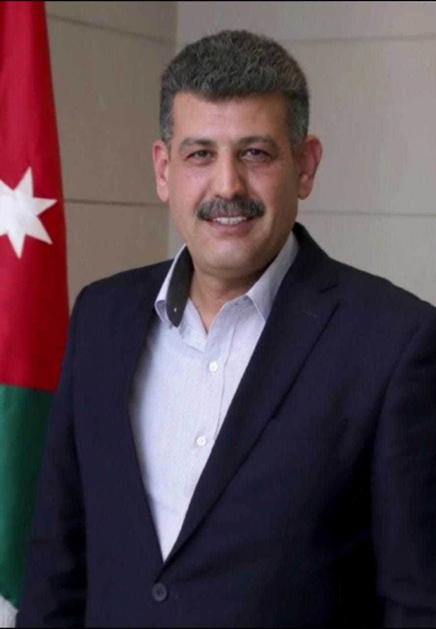 نقابة التخليص: حركة عبور قوية للشاحنات عبر مركز حدود جابر