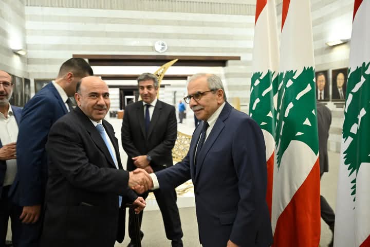 رئيس مجلس الوزراء البناني يقيم حفل إفطار في السراي الحكومي بحضور السفير الأردني وليد الحديد وشخصيات بارزة
